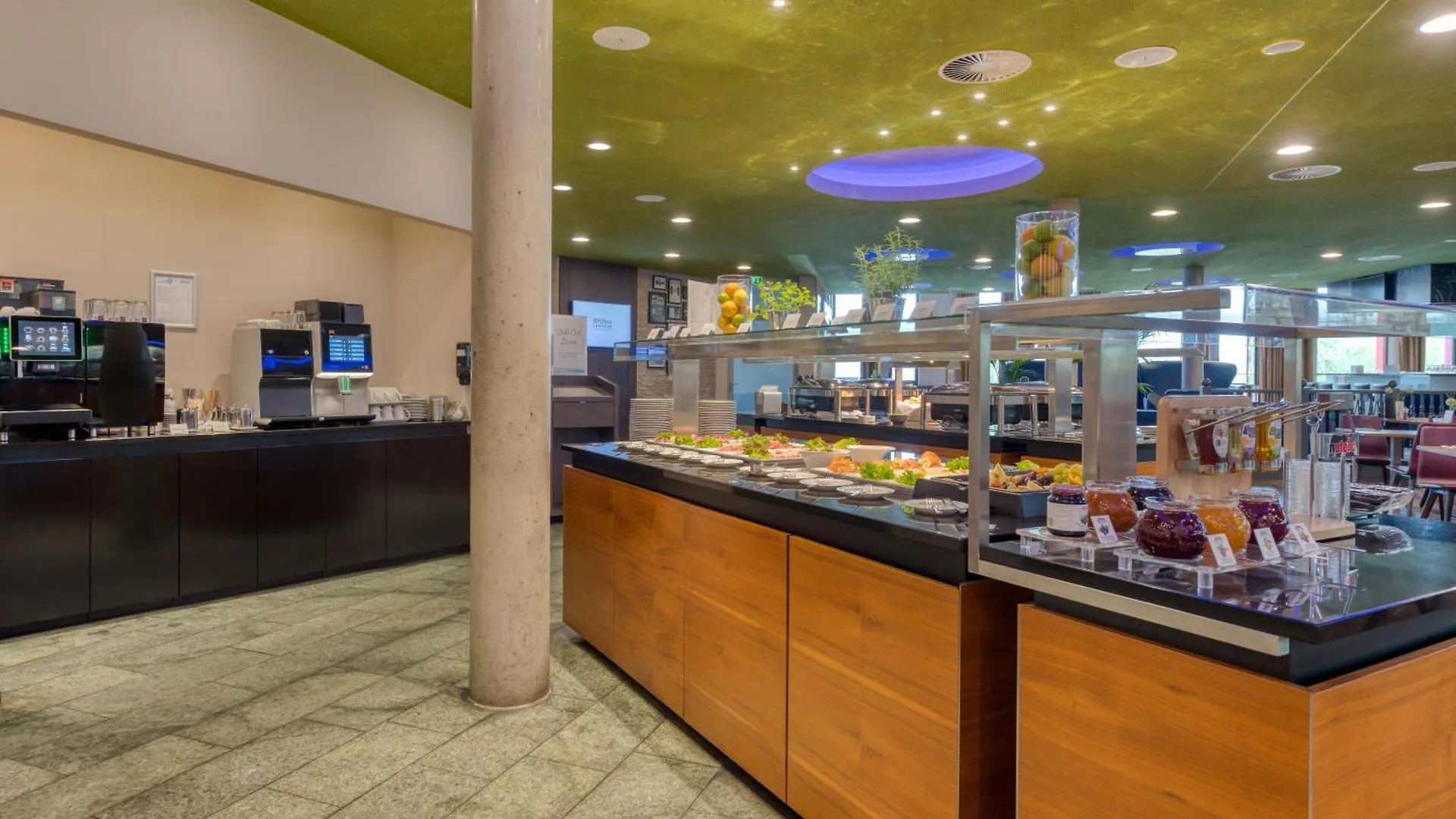 **** Hotel Hilton Garden Inn Stuttgart Neckarpark Germany