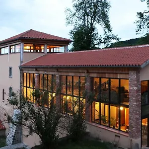 https://relais-du-silence-domaine-saint-roch-salzuit.hotels-rhonealpes.com