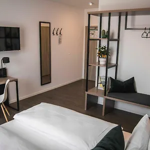 Hayta Stuttgart Airport Messe *** Filderstadt